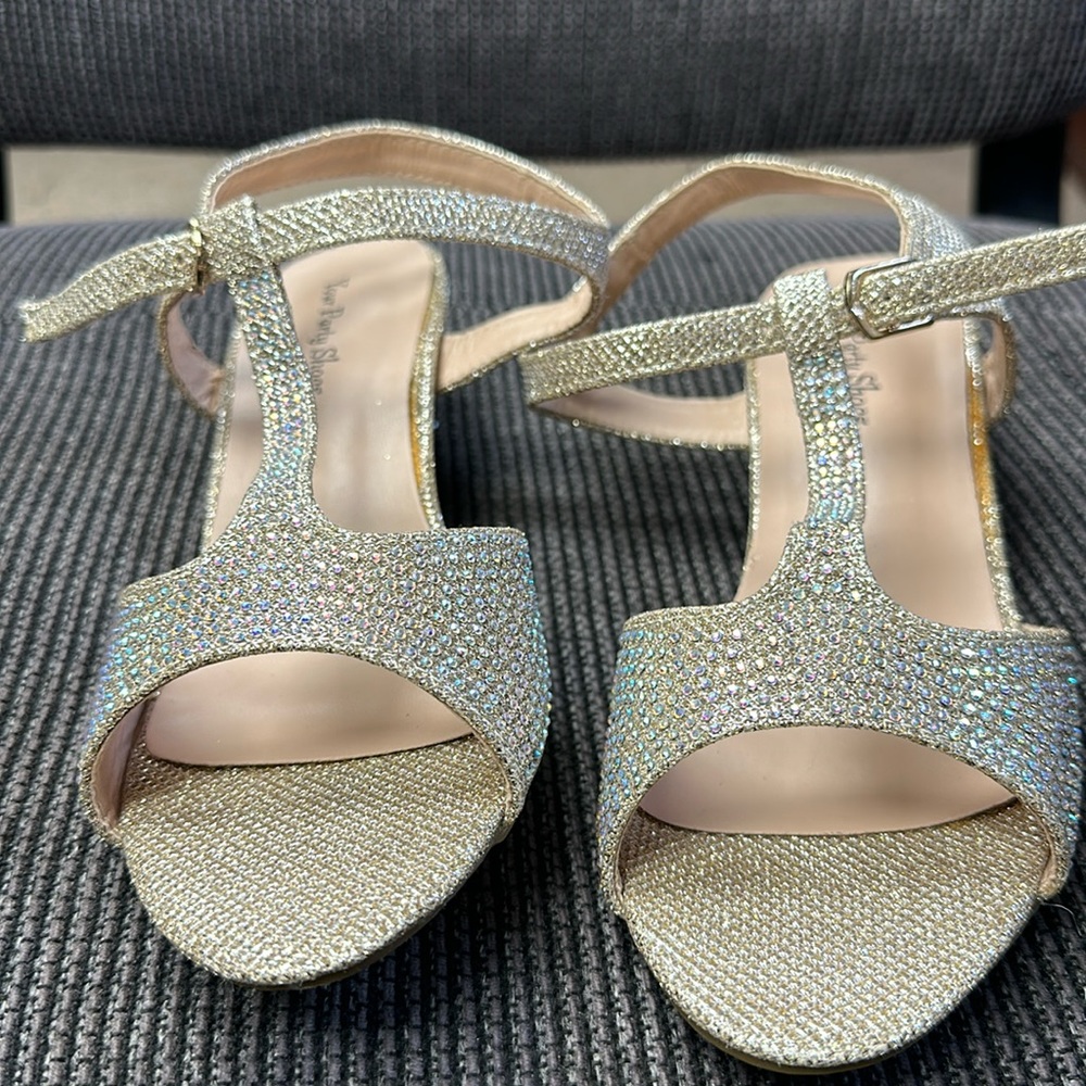 Little girl heels
